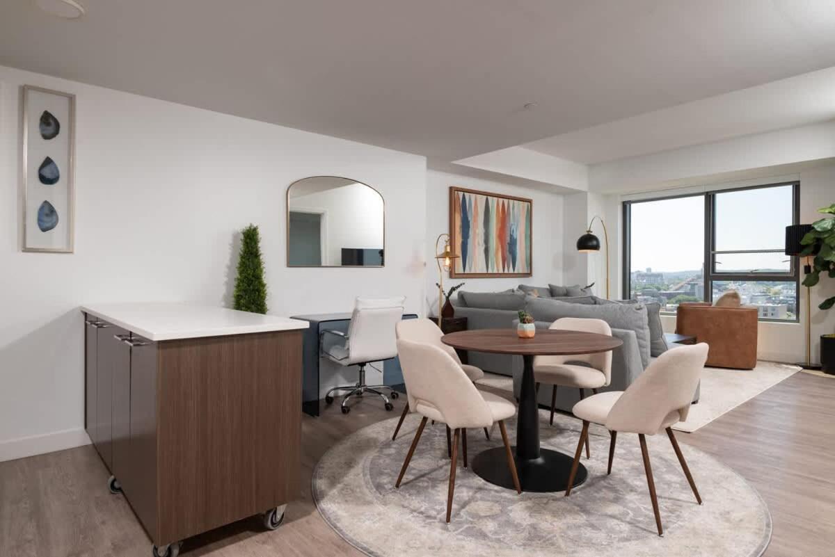 Apartment Upscale 1br Mit Harvard Wifi Gym W D Parking Cambridge