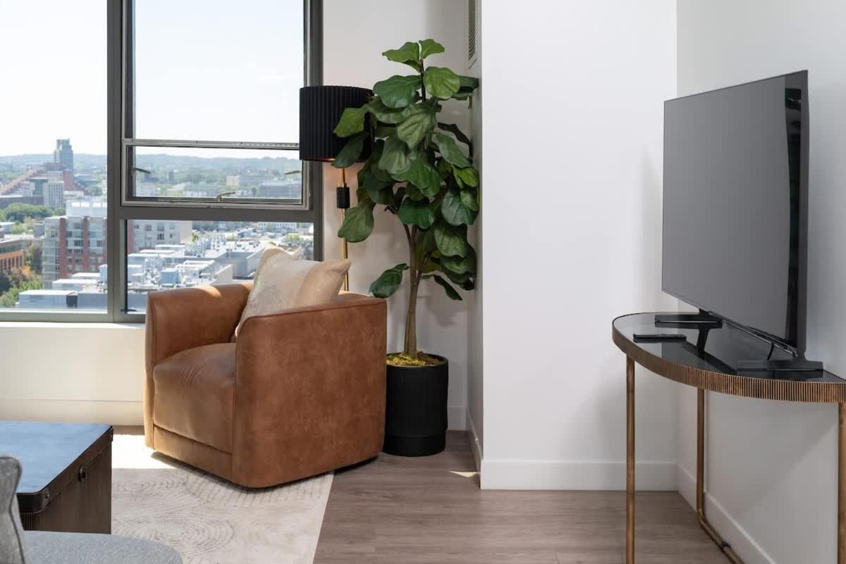 Upscale 1br Mit Harvard Wifi Gym W D Parking Cambridge
